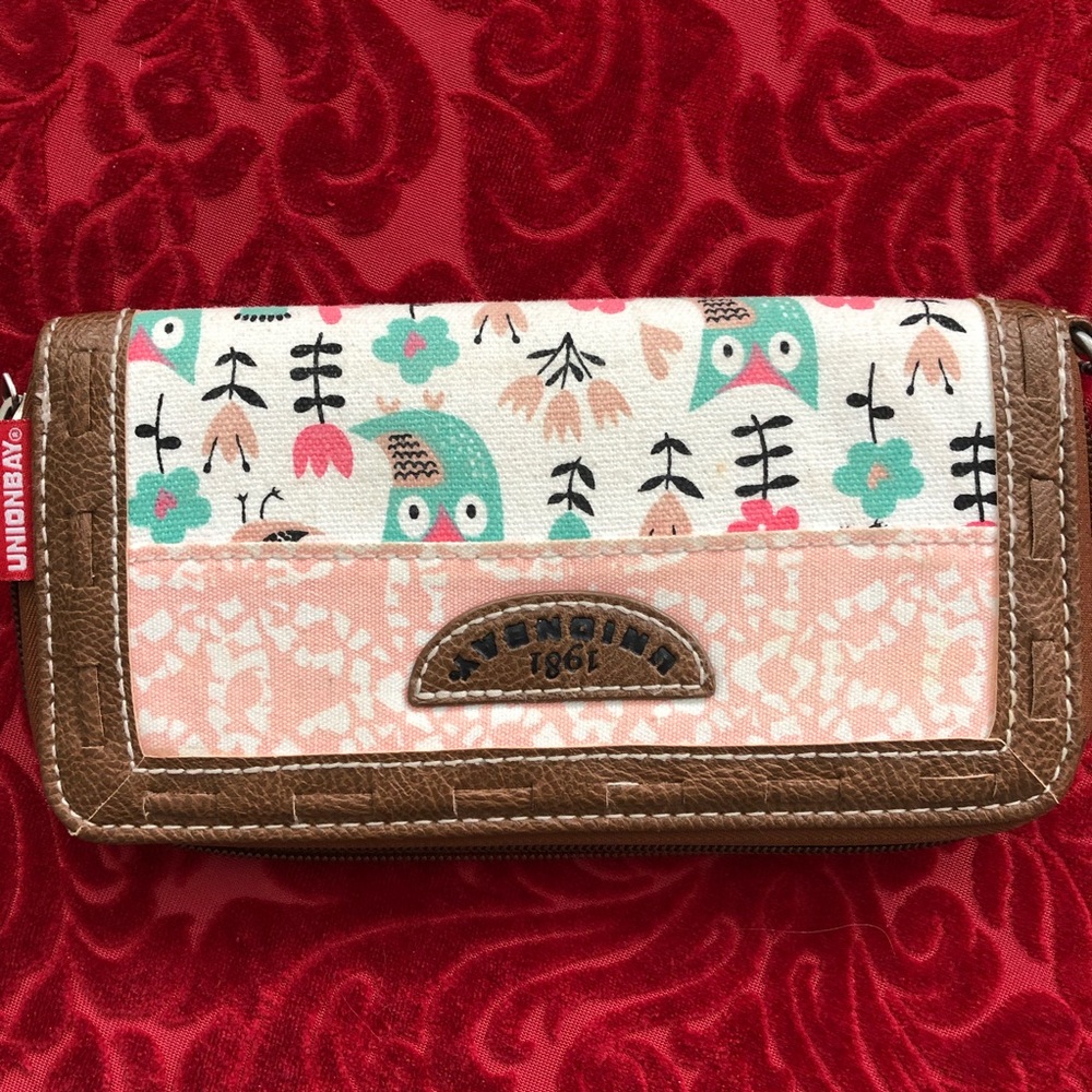 Floral Wallet! Super Cute! 🌸